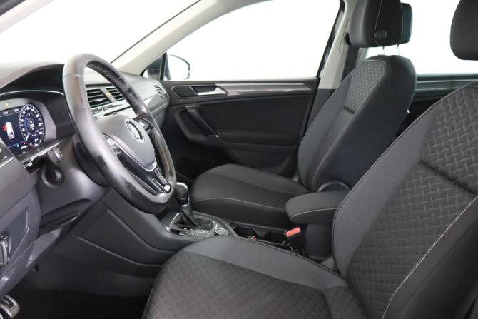 Volkswagen Tiguan II с пробегом 2018 года, цена 1 999 000 рублей, 211000 км, внедорожник, Автокод Объявления