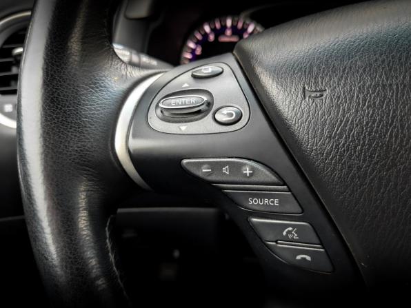 Infiniti QX60 I Рестайлинг с пробегом 2018 года, цена 2 395 000 рублей, 121132 км, внедорожник, Автокод Объявления