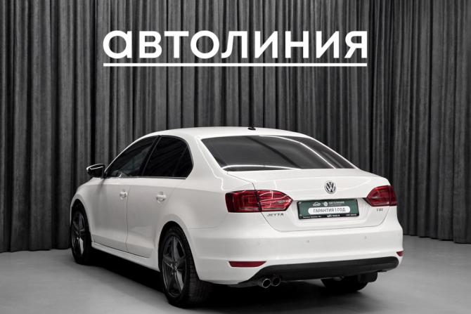 Volkswagen Jetta VI с пробегом 2014 года, цена 670 000 рублей, 227205 км, седан, Автокод Объявления