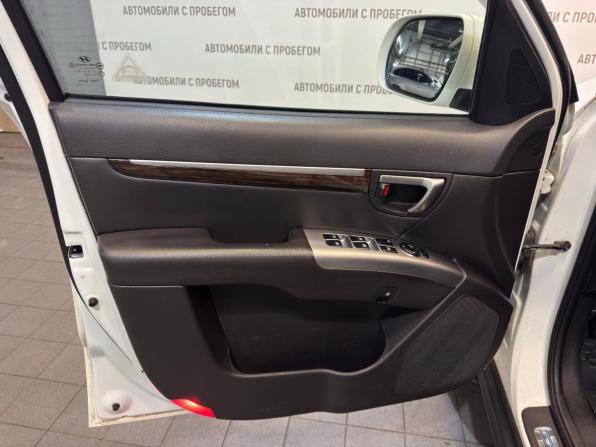 Hyundai Santa Fe II Рестайлинг с пробегом 2010 года, цена 899 000 рублей, 410000 км, внедорожник, Автокод Объявления