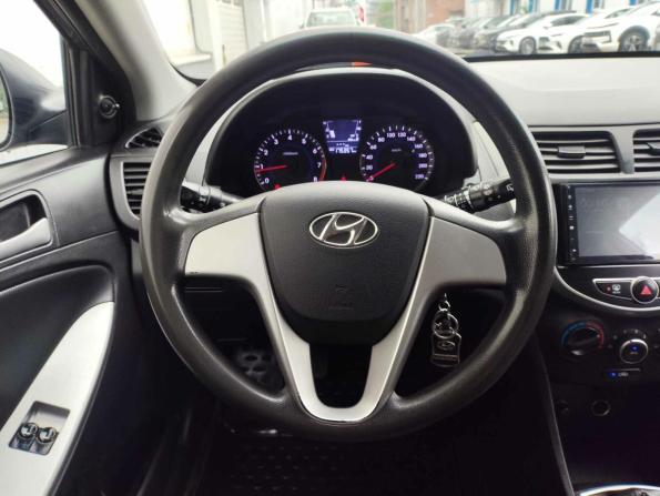 Hyundai Solaris I с пробегом 2013 года, цена 535 000 рублей, 175356 км, хэтчбек, Автокод Объявления