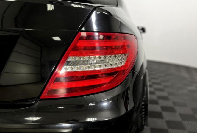 Mercedes-Benz C-Класс III (W204) Рестайлинг с пробегом 2012 года, цена 1 550 000 рублей, 217224 км, седан, Автокод Объявления