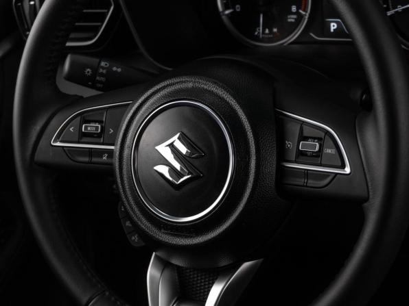 Suzuki Grand Vitara III с пробегом 2023 года, цена 4 539 000 рублей, 90 км, внедорожник, Автокод Объявления