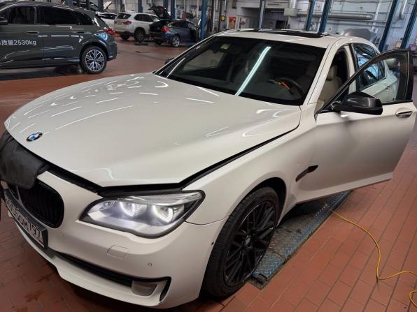BMW 7 серии V (F01/F02/F04) Рестайлинг с пробегом 2014 года, цена 2 000 000 рублей, 211194 км, седан, Автокод Объявления