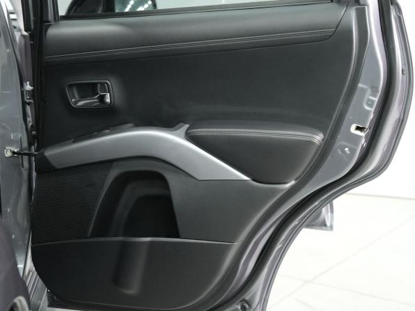 Mitsubishi Outlander II Рестайлинг с пробегом 2010 года, цена 1 315 000 рублей, 197205 км, внедорожник, Автокод Объявления