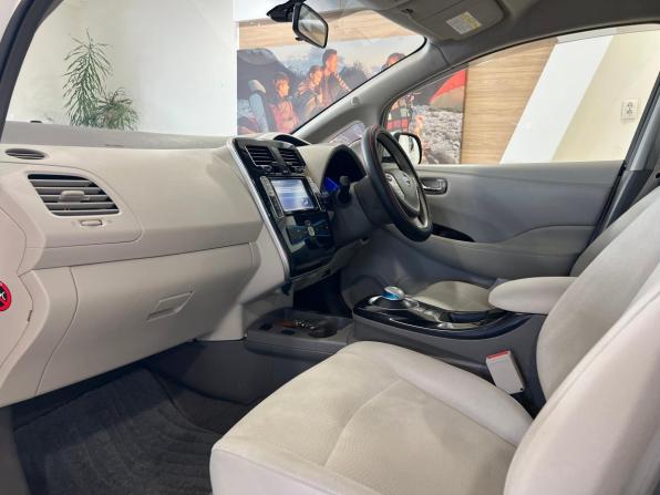 Nissan Leaf I (ZE0/AZE0) с пробегом 2013 года, цена 685 000 рублей, 115304 км, хэтчбек, Автокод Объявления