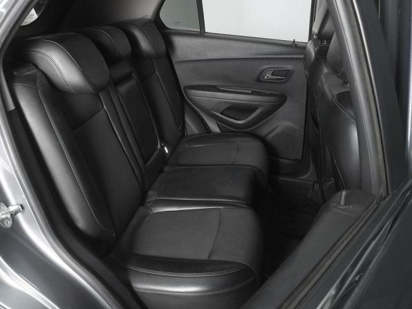 Chevrolet Tracker III с пробегом 2015 года, цена 920 000 рублей, 238924 км, внедорожник, Автокод Объявления