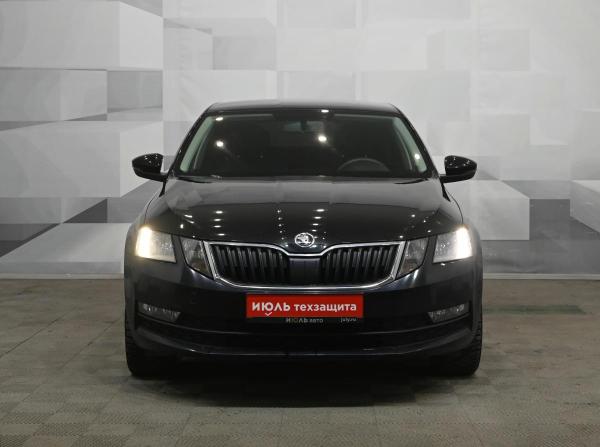 Skoda Octavia III (A7) Рестайлинг с пробегом 2018 года, цена 1 630 000 рублей, 129880 км, лифтбек, Автокод Объявления