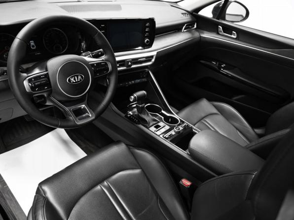 Kia K5 III с пробегом 2021 года, цена 2 350 000 рублей, 107460 км, седан, Автокод Объявления