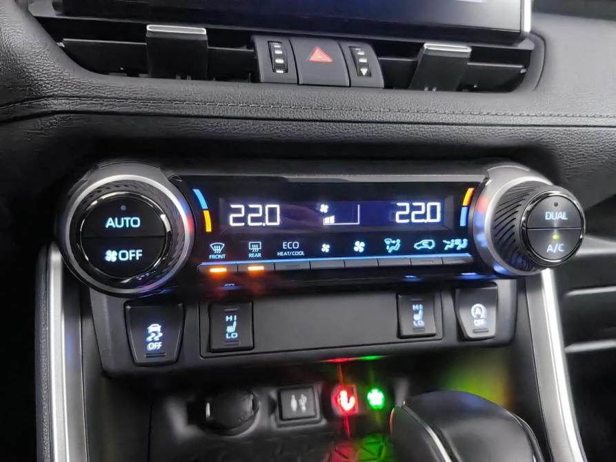 Toyota RAV4 V (XA50) Москва  - изображение 18