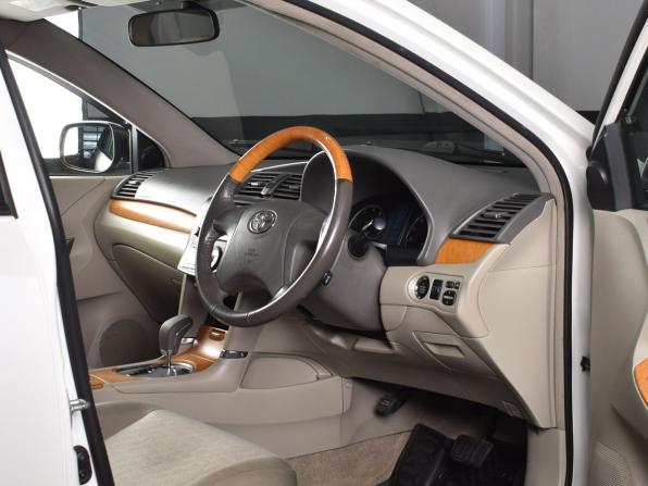 Toyota Allion II Рестайлинг с пробегом 2010 года, цена 1 219 999 рублей, 88843 км, седан, Автокод Объявления