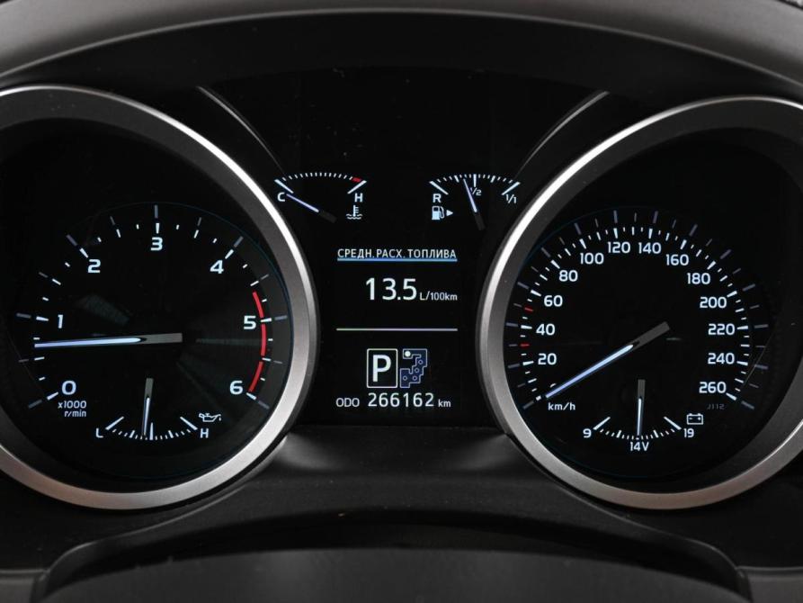 Toyota Land Cruiser 200 Series Рестайлинг 1 Ростов-на-Дону  - изображение 22