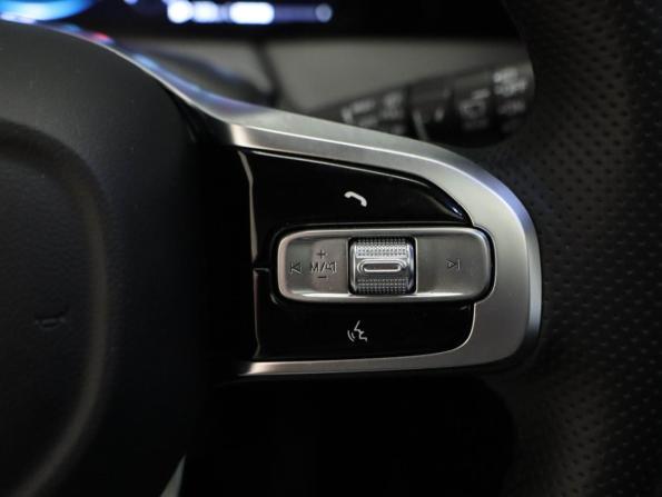 GAC M8 с пробегом 2024 года, цена 4 765 000 рублей, 35188 км, минивэн, Автокод Объявления