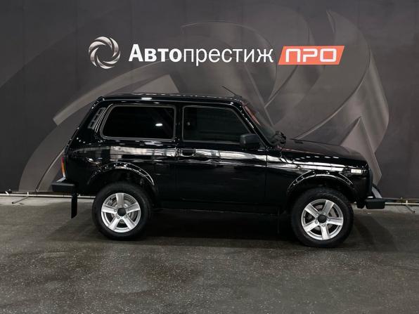 Lada (ВАЗ) Niva Legend с пробегом 2024 года, цена 960 000 рублей, 9148 км, внедорожник, Автокод Объявления