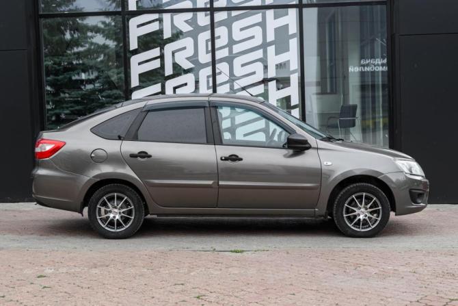 Lada (ВАЗ) Granta I с пробегом 2017 года, цена 509 000 рублей, 131433 км, лифтбек, Автокод Объявления