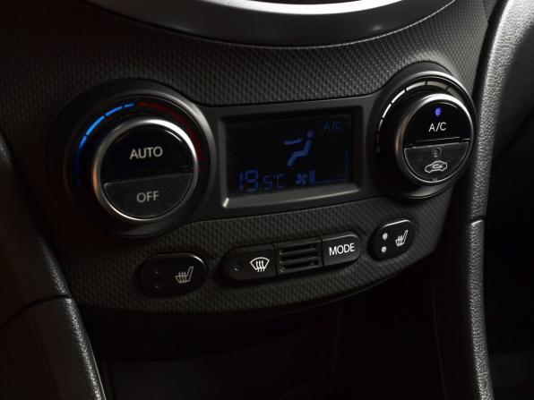 Hyundai Solaris I с пробегом 2014 года, цена 1 049 995 рублей, 212246 км, хэтчбек, Автокод Объявления