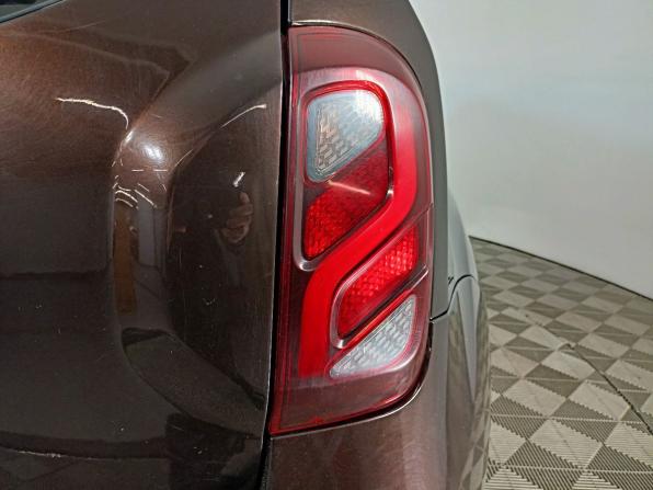 Renault Duster I Рестайлинг с пробегом 2015 года, цена 895 000 рублей, 195280 км, внедорожник, Автокод Объявления