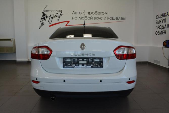 Renault Fluence I Рестайлинг с пробегом 2014 года, цена 689 000 рублей, 184000 км, седан, Автокод Объявления