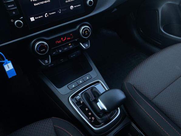 Kia Rio IV Рестайлинг с пробегом 2020 года, цена 1 699 000 рублей, 103428 км, хэтчбек, Автокод Объявления