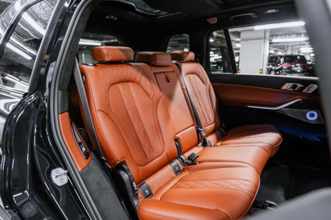 Новый BMW X7 I (G07) Рестайлинг 2026 года, цена 17 800 000 рублей, внедорожник, Автокод Объявления