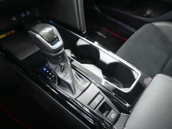 Toyota Camry IX (XV80) China Market с пробегом 2025 года, цена 4 269 900 рублей, 21000 км, седан, Автокод Объявления