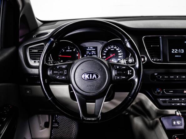 Kia Carnival III с пробегом 2019 года, цена 2 590 000 рублей, 133000 км, минивэн, Автокод Объявления