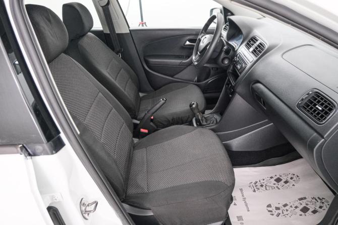 Volkswagen Polo V Рестайлинг с пробегом 2018 года, цена 769 000 рублей, 301868 км, седан, Автокод Объявления
