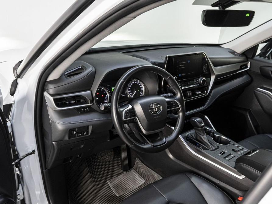 Toyota Highlander IV (XU70) Тюмень  - изображение 10