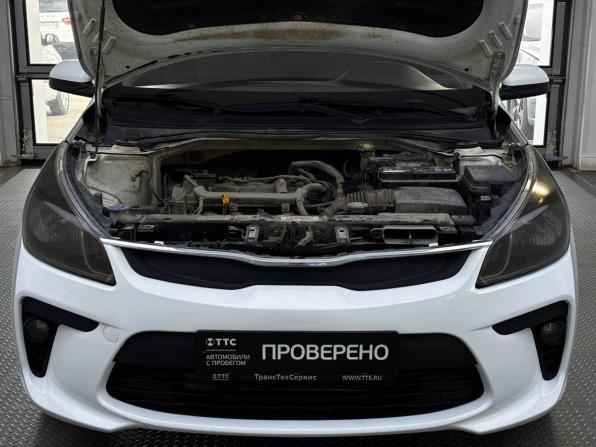 Kia Rio IV с пробегом 2018 года, цена 1 055 000 рублей, 176616 км, седан, Автокод Объявления