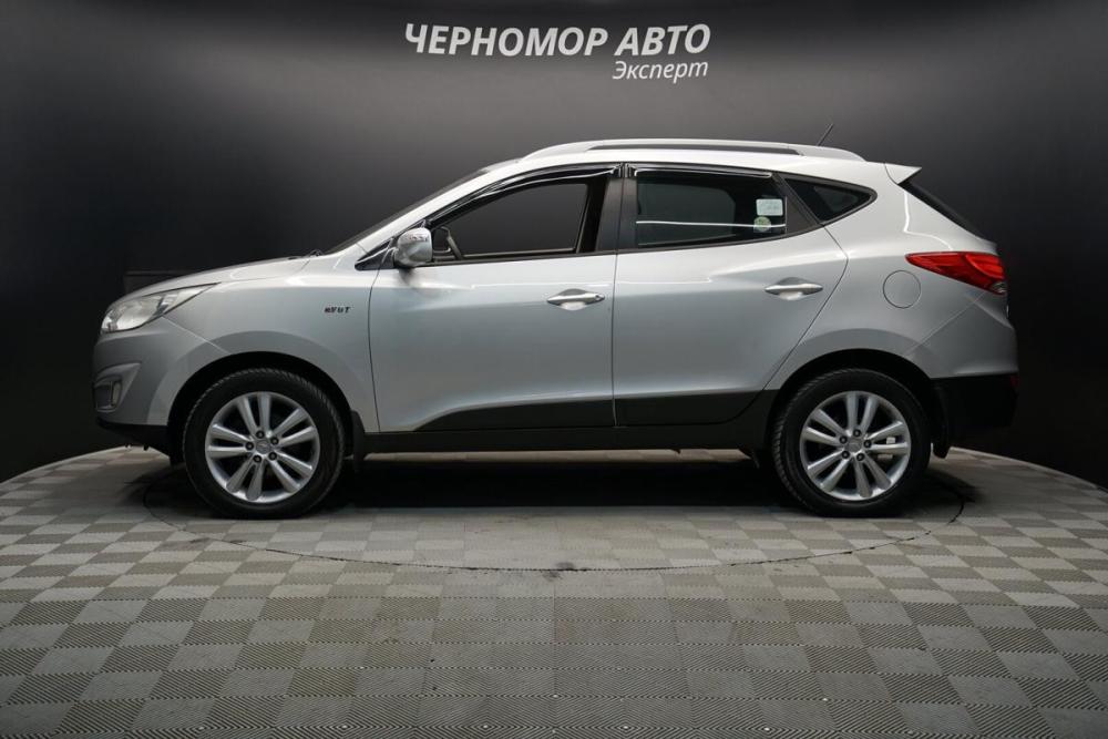 Hyundai Tucson II Крым  - изображение 2