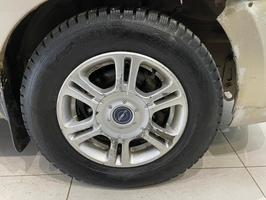 Mazda Demio I (DW) Москва  - изображение 13