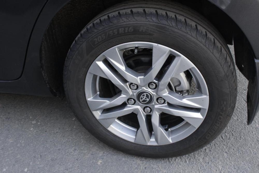 Toyota Auris I Брянск  - изображение 22