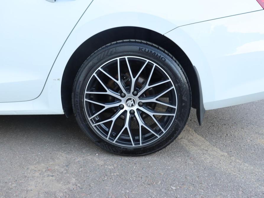 Skoda Octavia IV (A8) Москва  - изображение 9