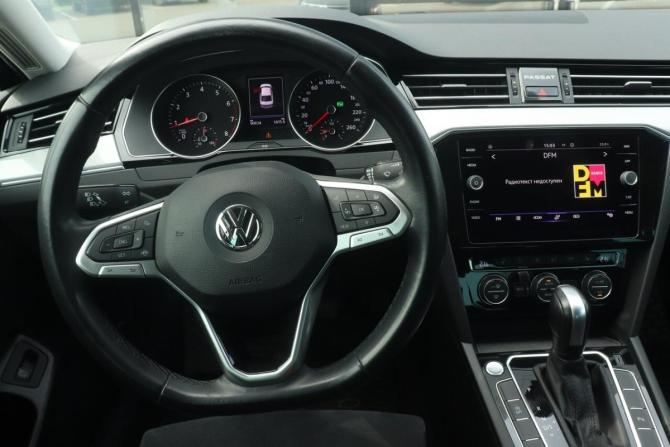 Volkswagen Passat B8 Рестайлинг с пробегом 2020 года, цена 2 576 000 рублей, 90929 км, седан, Автокод Объявления