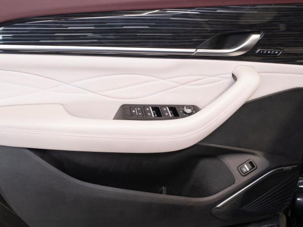 Geely Monjaro I с пробегом 2023 года, цена 3 370 000 рублей, 46278 км, внедорожник, Автокод Объявления