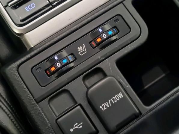 Toyota Land Cruiser Prado 150 Series Рестайлинг 3 с пробегом 2021 года, цена 9 400 000 рублей, 126332 км, внедорожник, Автокод Объявления