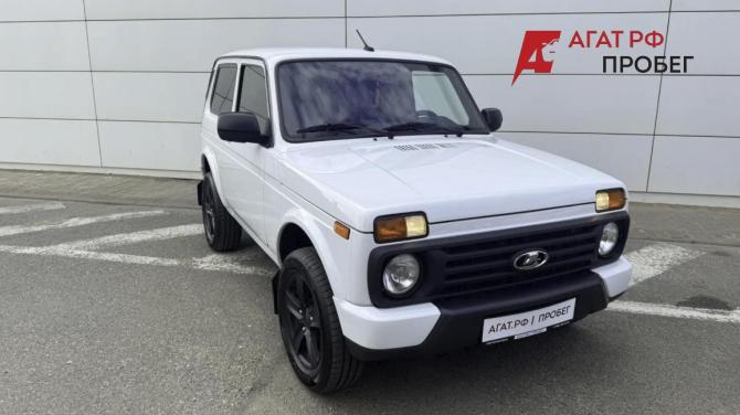 Lada (ВАЗ) Niva Legend с пробегом 2024 года, цена 890 000 рублей, 21600 км, внедорожник, Автокод Объявления