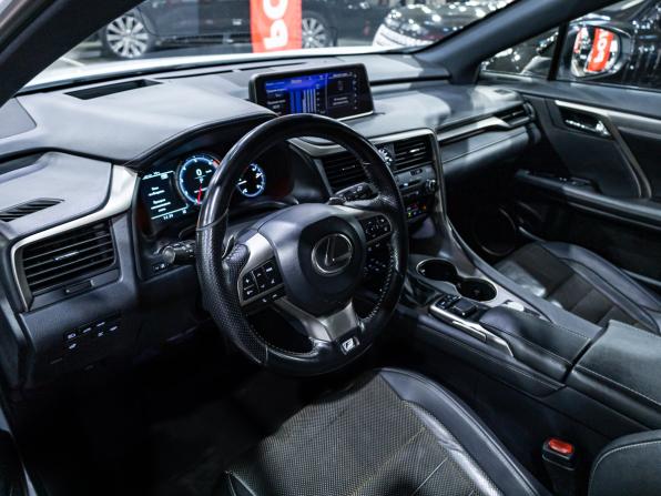 Lexus RX IV с пробегом 2017 года, цена 3 349 700 рублей, 194000 км, внедорожник, Автокод Объявления