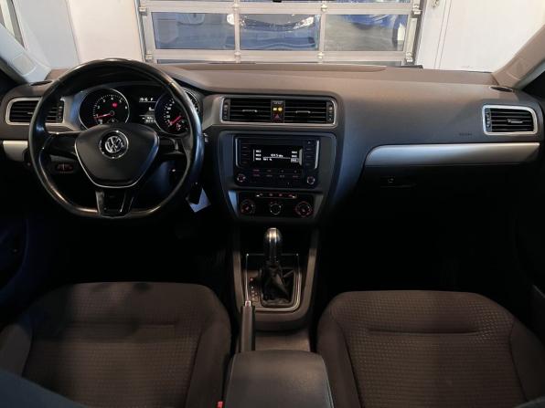 Volkswagen Jetta VI Рестайлинг с пробегом 2017 года, цена 1 225 000 рублей, 163131 км, седан, Автокод Объявления