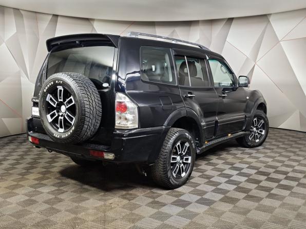 Mitsubishi Pajero III Рестайлинг с пробегом 2005 года, цена 847 000 рублей, 308784 км, внедорожник, Автокод Объявления
