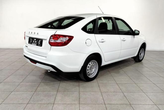 Lada (ВАЗ) Granta I Рестайлинг с пробегом 2025 года, цена 1 050 000 рублей, 5151 км, лифтбек, Автокод Объявления