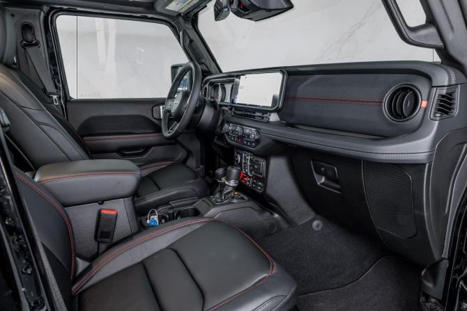 Jeep Wrangler IV (JL) Рестайлинг с пробегом 2026 года, цена 8 600 000 рублей, 10 км, внедорожник, Автокод Объявления