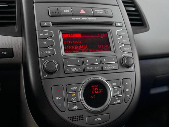 Kia Soul I Рестайлинг с пробегом 2014 года, цена 1 500 000 рублей, 31292 км, хэтчбек, Автокод Объявления