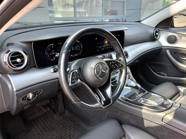 Mercedes-Benz E-Класс V (W213 S213 C238) Рестайлинг с пробегом 2021 года, цена 2 820 000 рублей, 189300 км, седан, Автокод Объявления