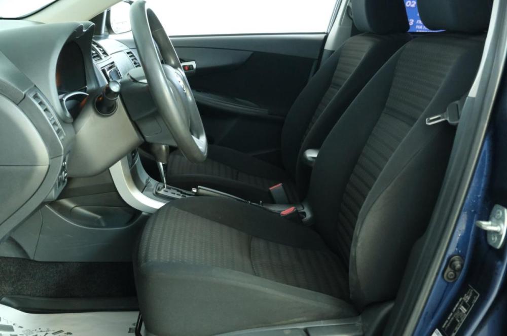 Toyota Corolla X (E140 E150) Рестайлинг Омск  - изображение 8