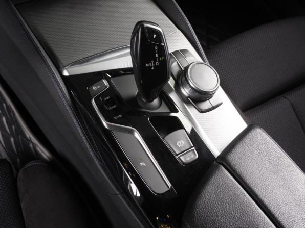 BMW 5 серии VII (G30/G31/G38) с пробегом 2017 года, цена 3 179 000 рублей, 186158 км, седан, Автокод Объявления