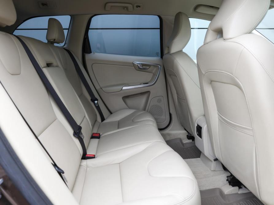 Volvo XC60 I Рестайлинг Москва  - изображение 12