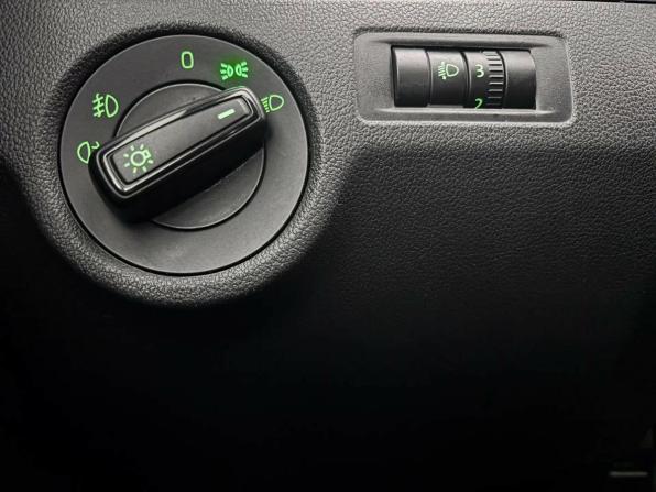 Skoda Rapid I Рестайлинг с пробегом 2019 года, цена 1 219 000 рублей, 86684 км, лифтбек, Автокод Объявления