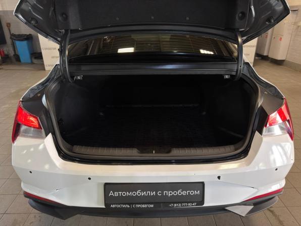Hyundai Elantra VII (CN7) с пробегом 2022 года, цена 1 399 000 рублей, 205000 км, седан, Автокод Объявления