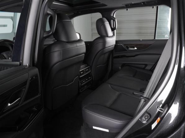 Lexus LX IV с пробегом 2024 года, цена 17 549 000 рублей, 21 км, внедорожник, Автокод Объявления